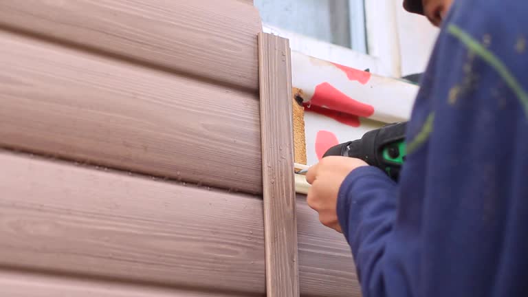 Best Construction Debris Removal  in Nedrow, NY